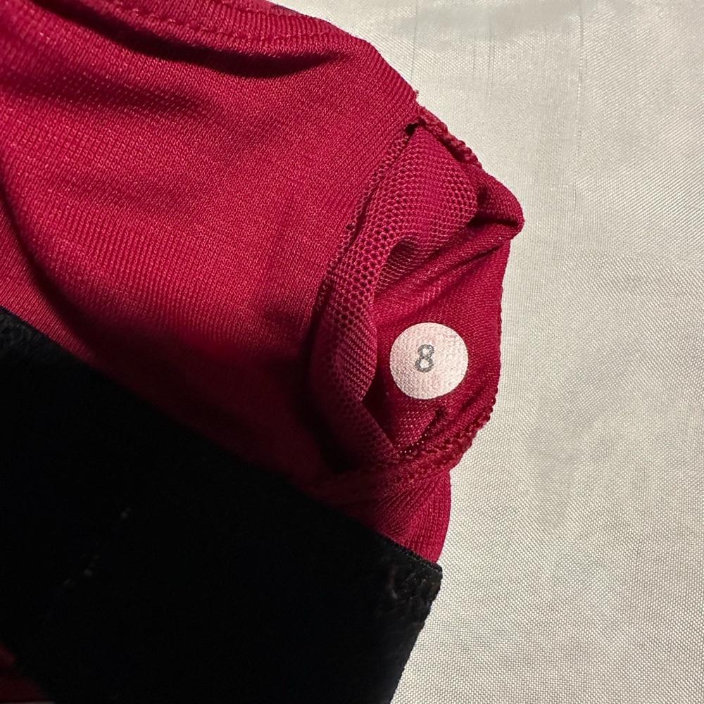 Lululemon • Striped All Sport Bra • Sz 8 - Picture 9 of 9